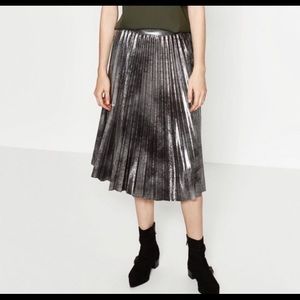 Zara Metallic Pleated Midi Skirt